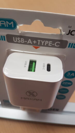 Cargador de carga rápida.